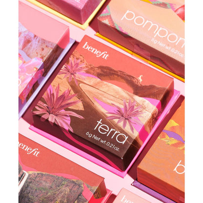 Benefit Cosmetics WANDERful World Silky-Soft Powder Blush
