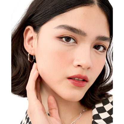 Benefit Cosmetics WANDERful World Silky-Soft Powder Blush