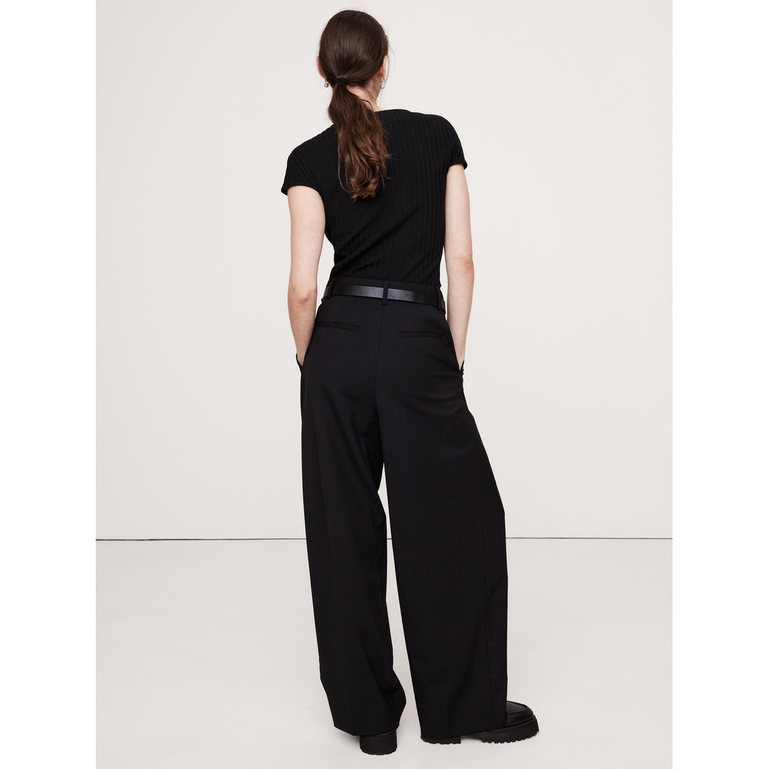 Wide Ribbed Draped Top