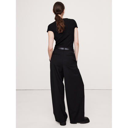 Wide Ribbed Draped Top