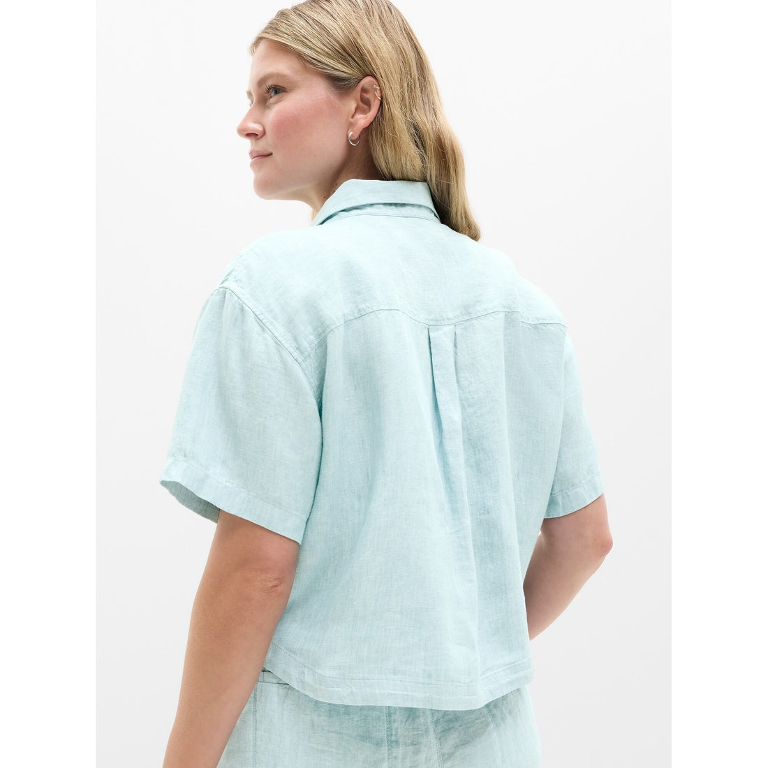 Women's Retreat Linen Short Sleeve Shirt