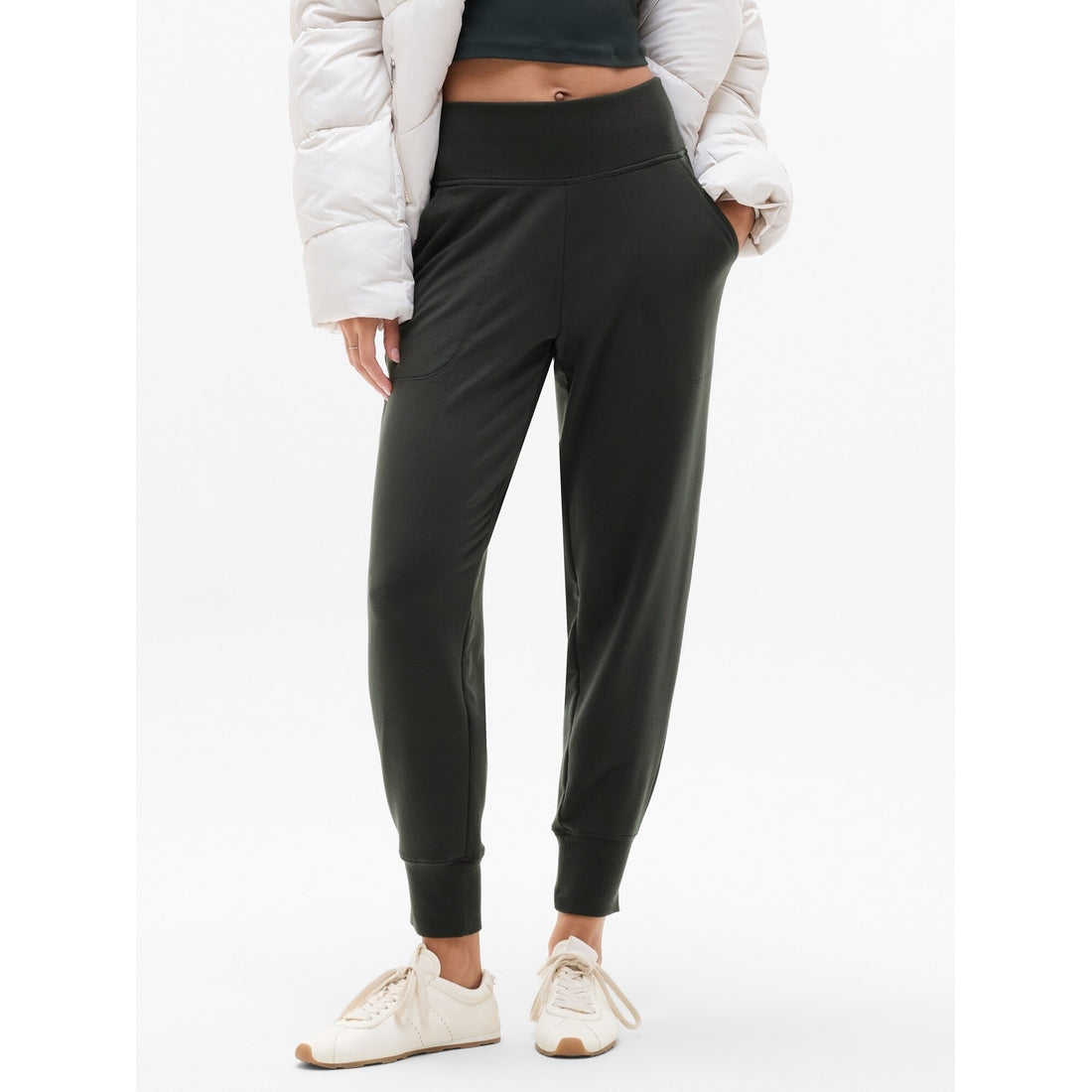 Women's Coaster Luxe High Rise Jogger