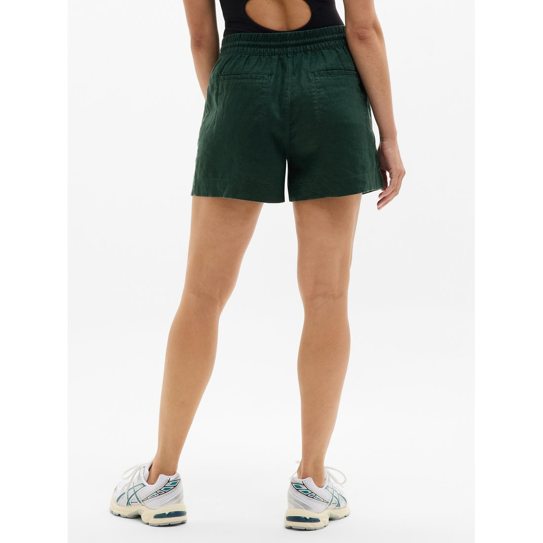 Women's Retreat Linen Mid Rise 4" Short