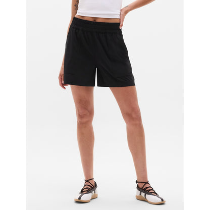 Women's Wayfind High Rise 5" Short