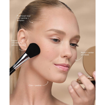 Anastasia Beverly Hills Smooth Blur Bronzer