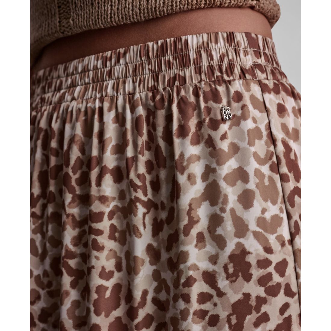 Dkny Jeans Women's Printed Elastic Waist Tiered Satin Skirt
