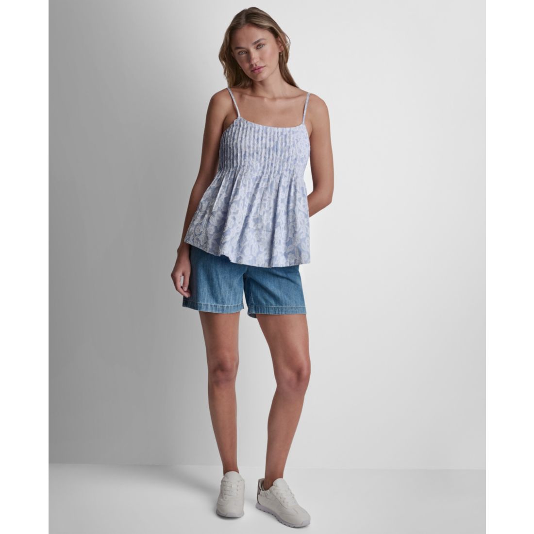 Dkny Jeans Women's Scoop Neck Tank Top