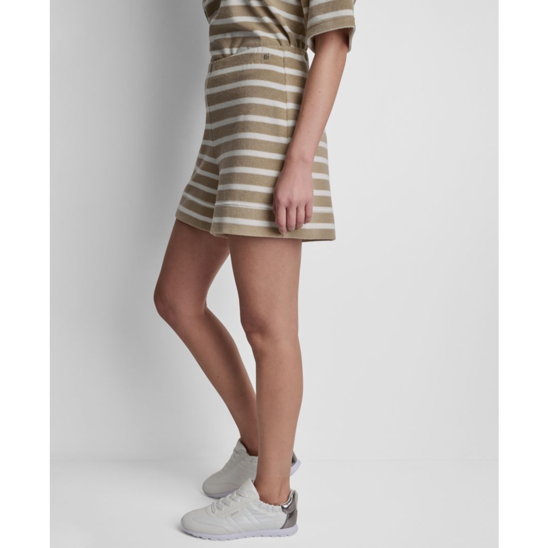 Dkny Jeans Women's High-Rise Pull-On Shorts