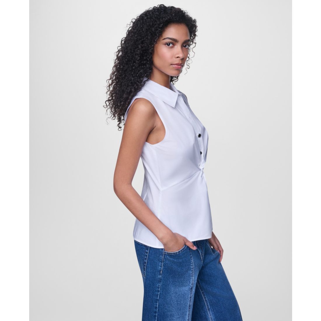 Dkny Jeans Women's Sleeveless Collared Twist Front Button-Up Shirt