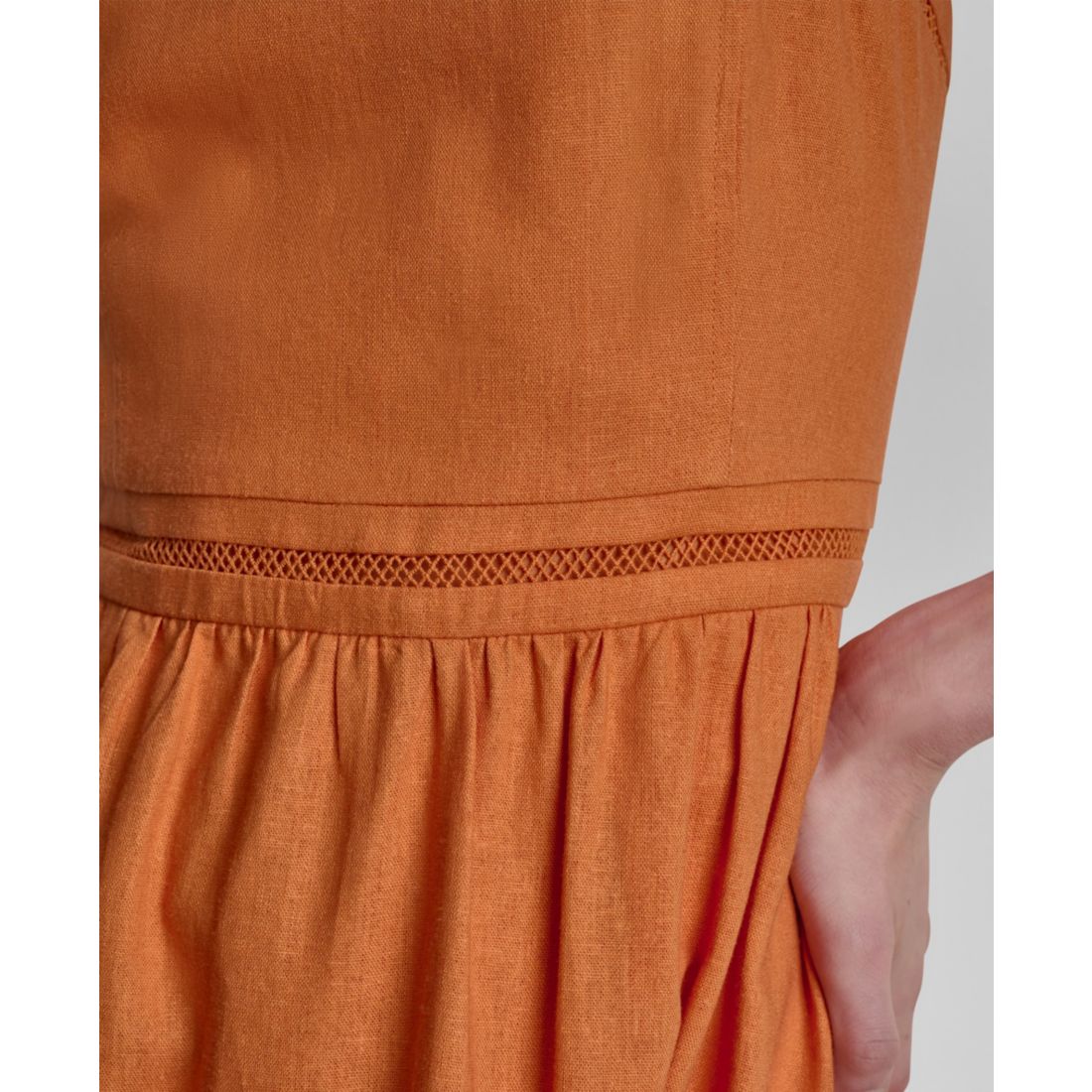 Dkny Women's Sleeveless Straight Neck Loop Lace Dress