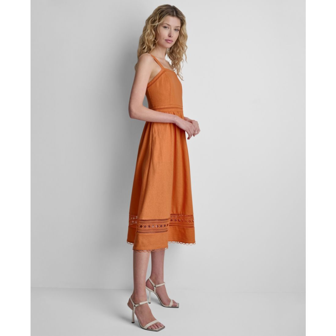 Dkny Women's Sleeveless Straight Neck Loop Lace Dress