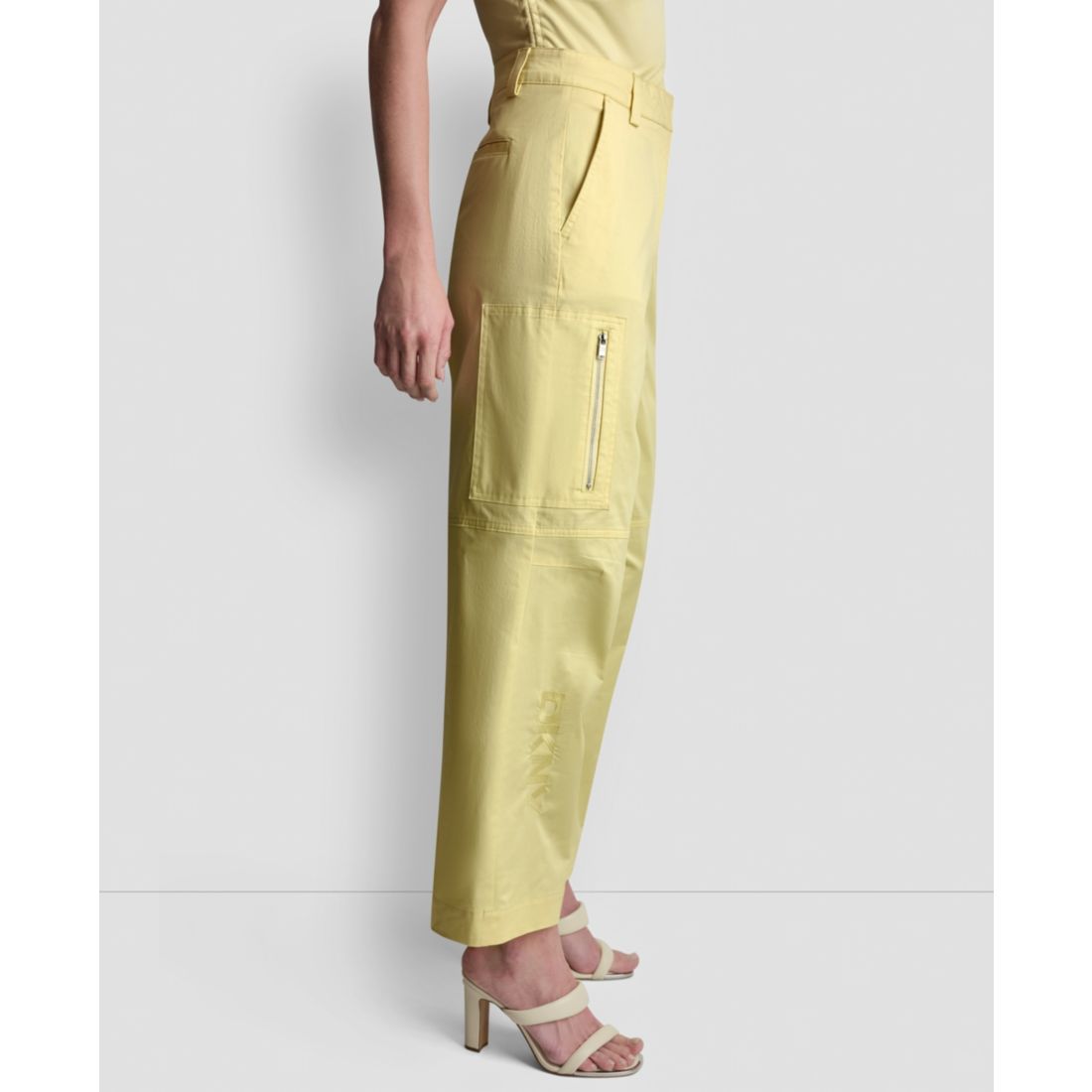 Dkny Women's Zippered Cargo Pants