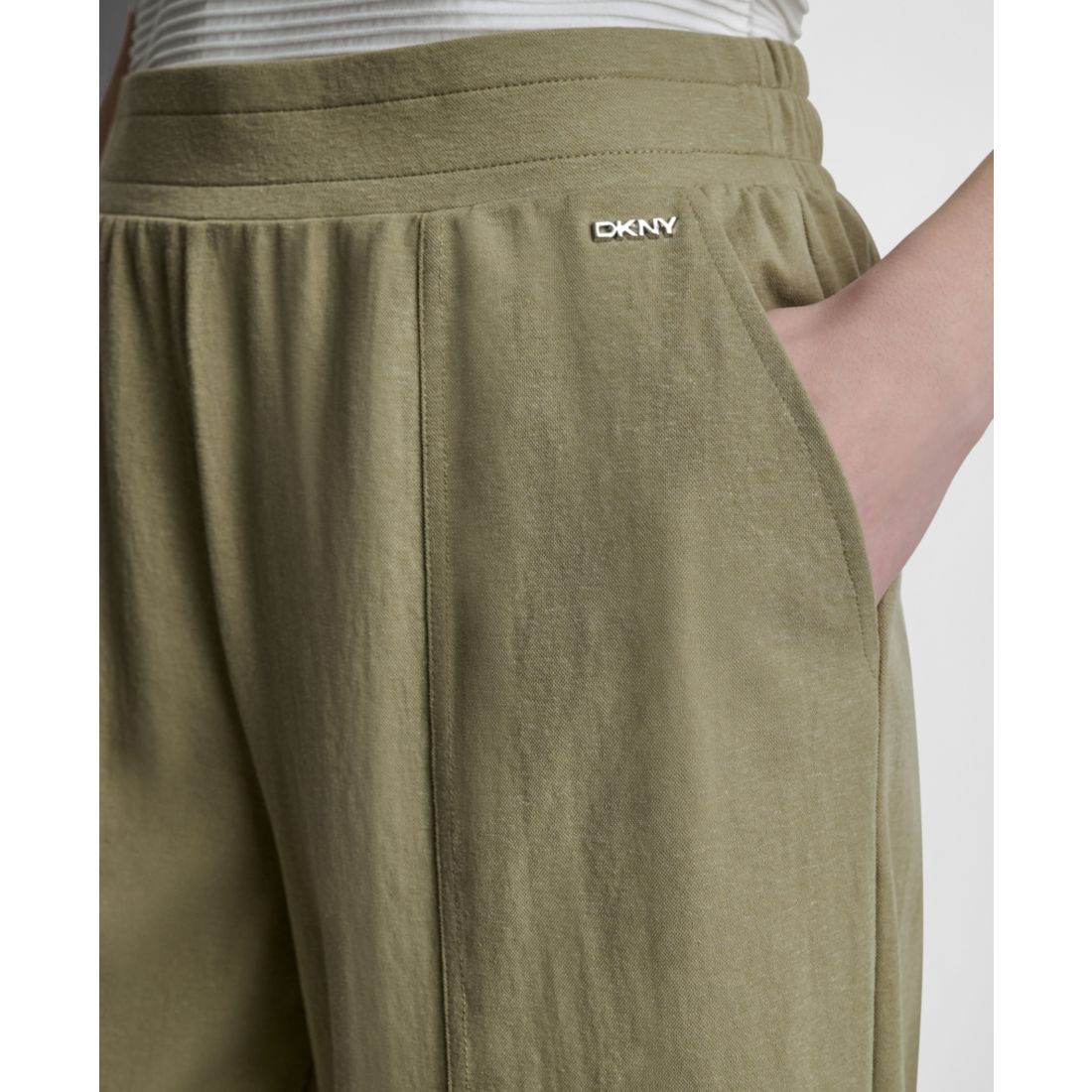 Dkny Women's Mini Logo Ewaist Pull-On Pants