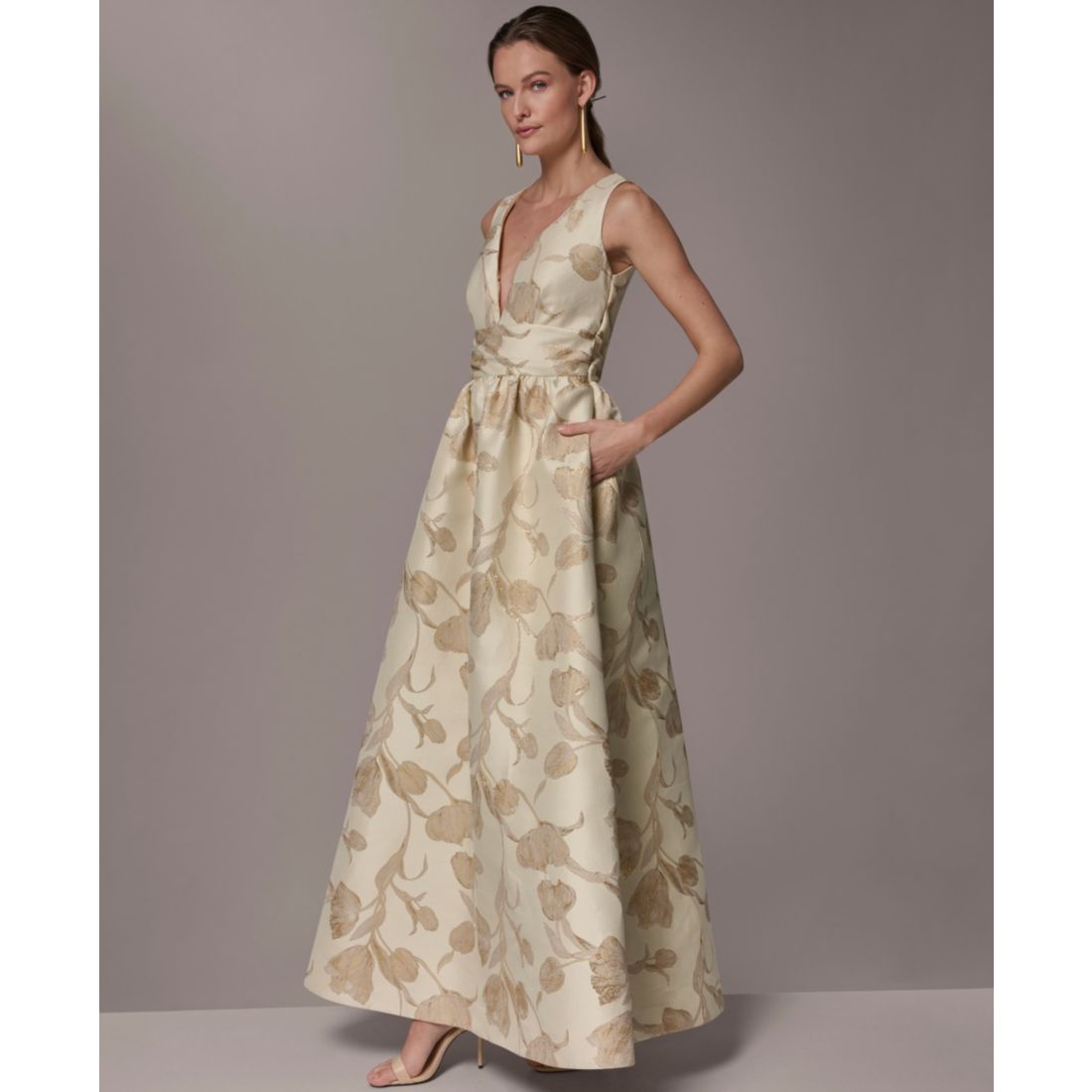 Donna Karan New York Women's V-Neck Ball Gown