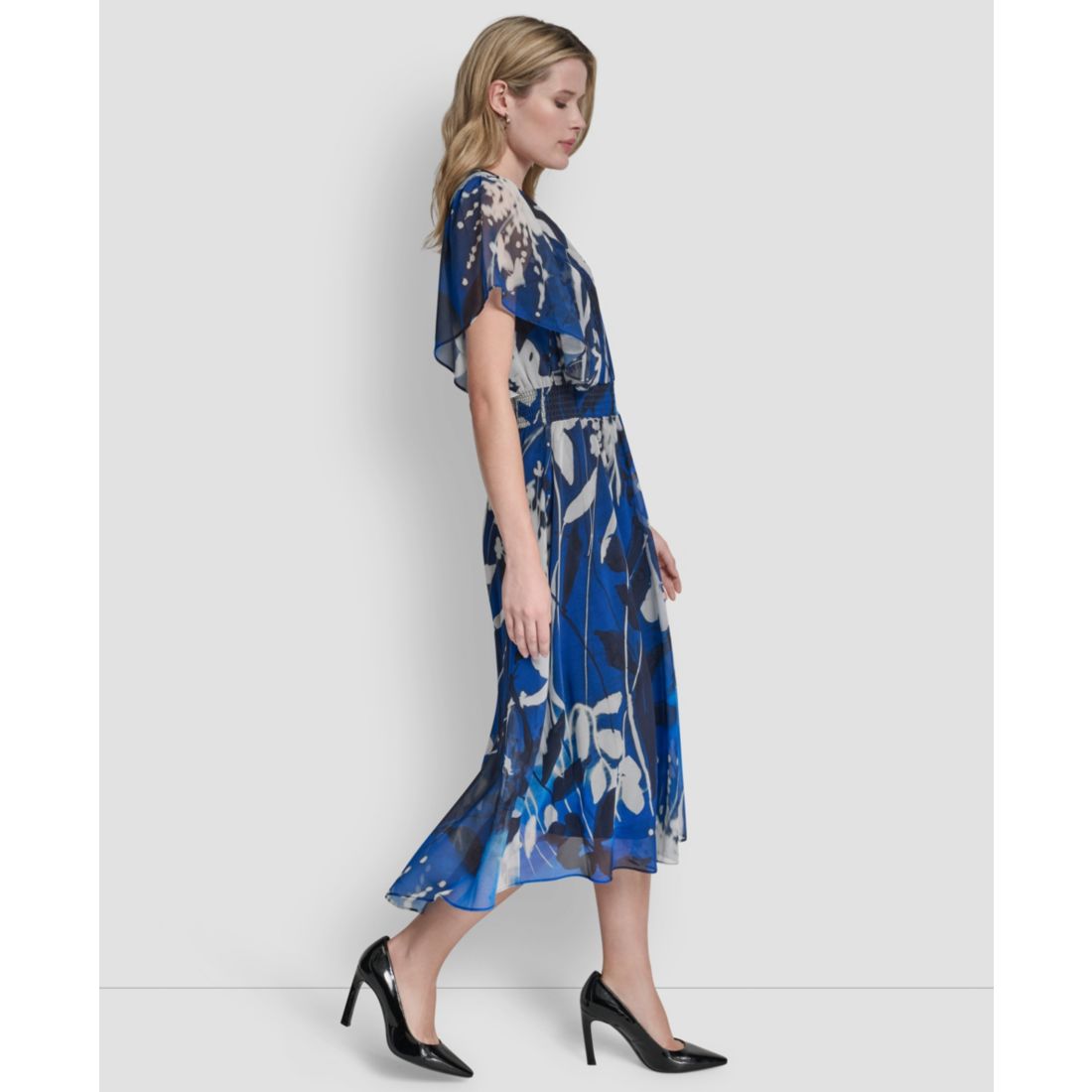 Dkny Women's Short Flutter Sleeve V Neck Smocked Waist Floral Midi Dress