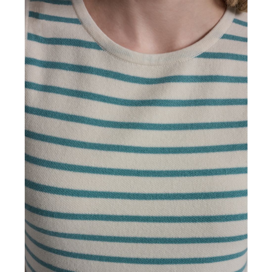 Dkny Jeans Women's Sleeveless Crew Neck Striped Sweater