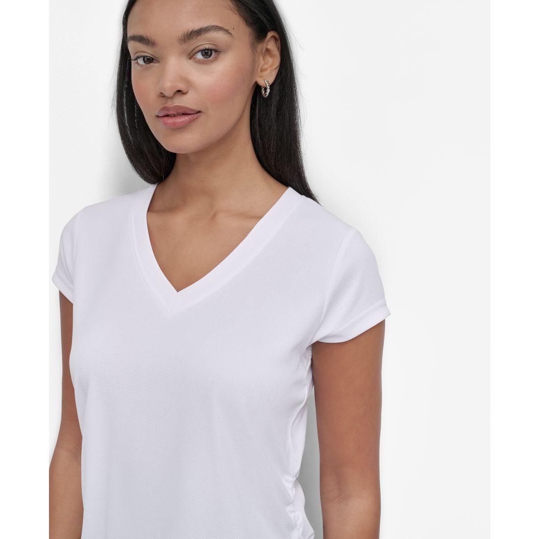 Dkny Sport Women's Ruched Side Seams V-Neck Tech T-Shirt