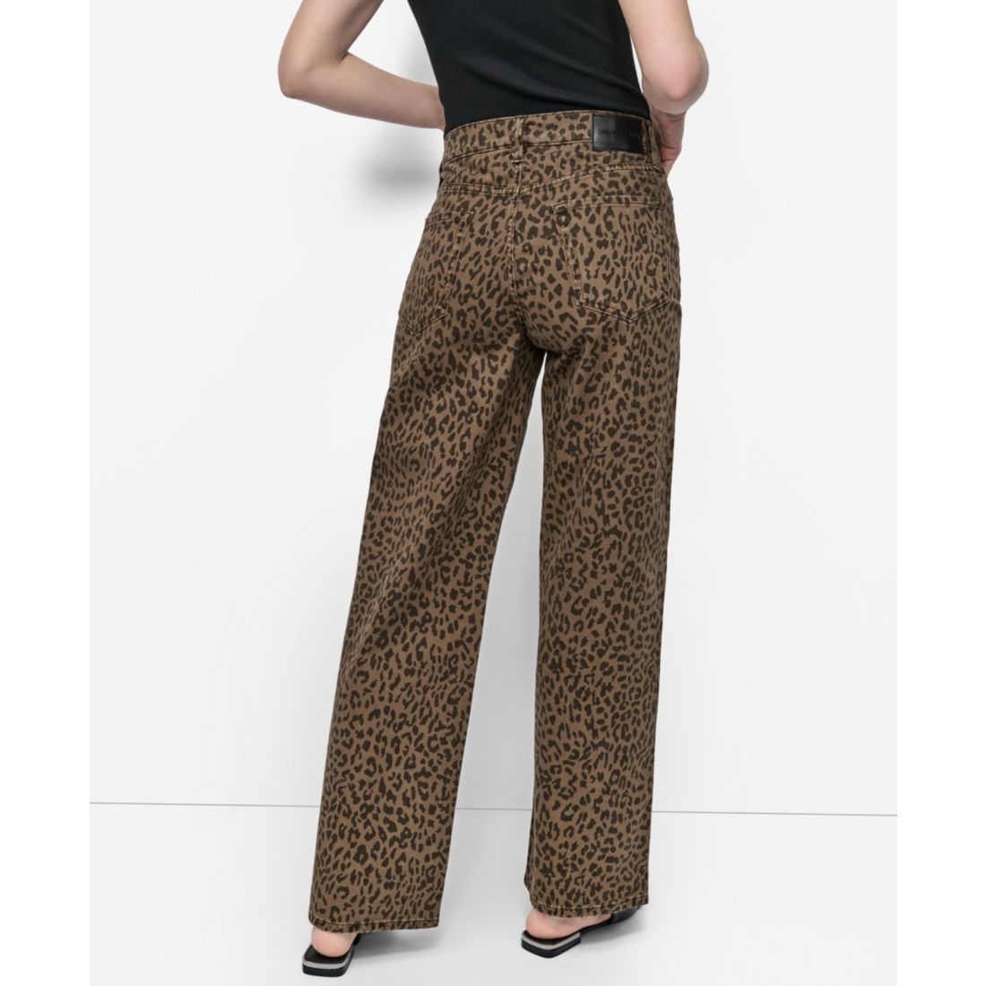 Dkny Jeans Women's Animal Print Mid-Rise Relaxed Straight-Leg Cotton Jeans