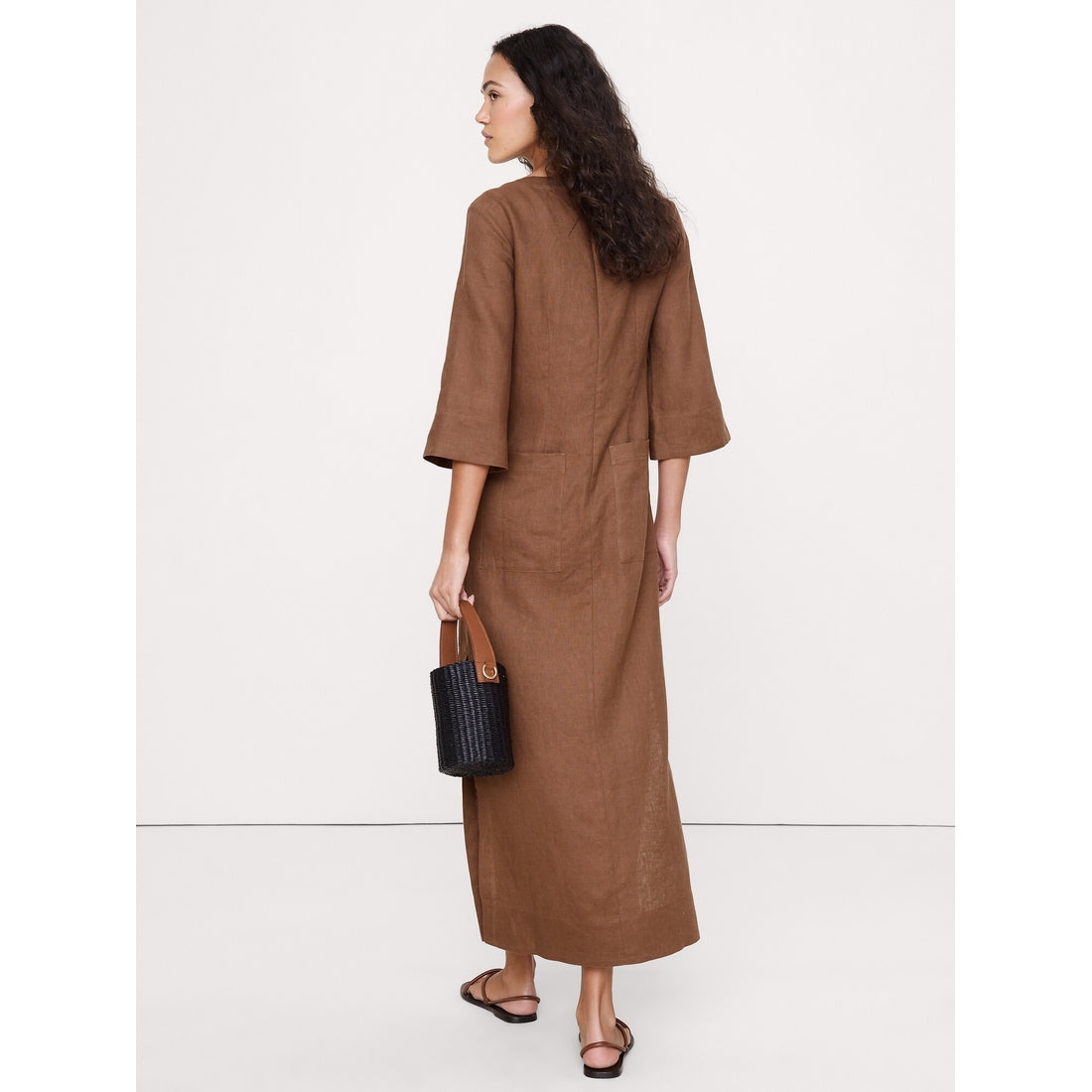 Women's Linen Scoop-Neck Maxi Dress