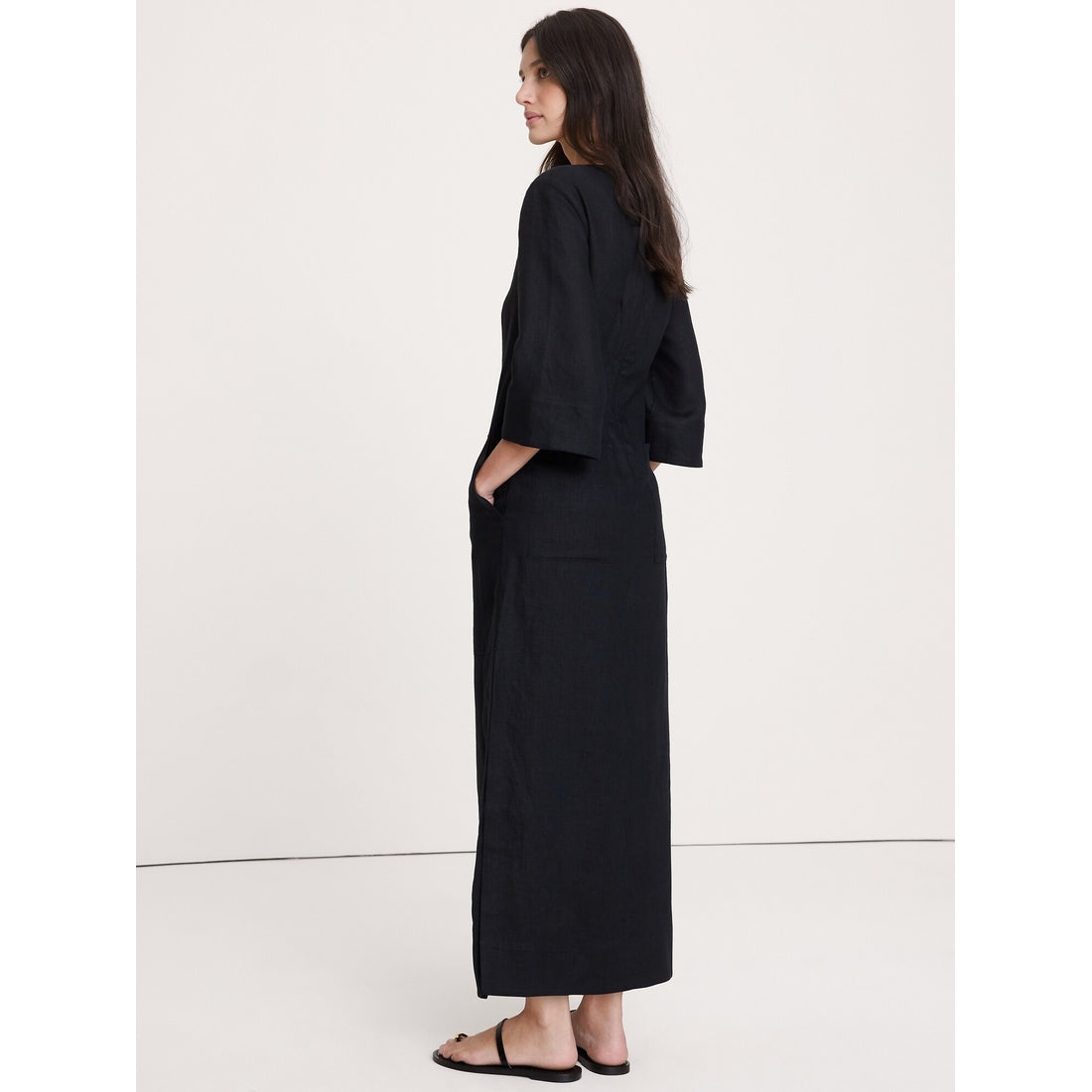 Women's Linen Scoop-Neck Maxi Dress