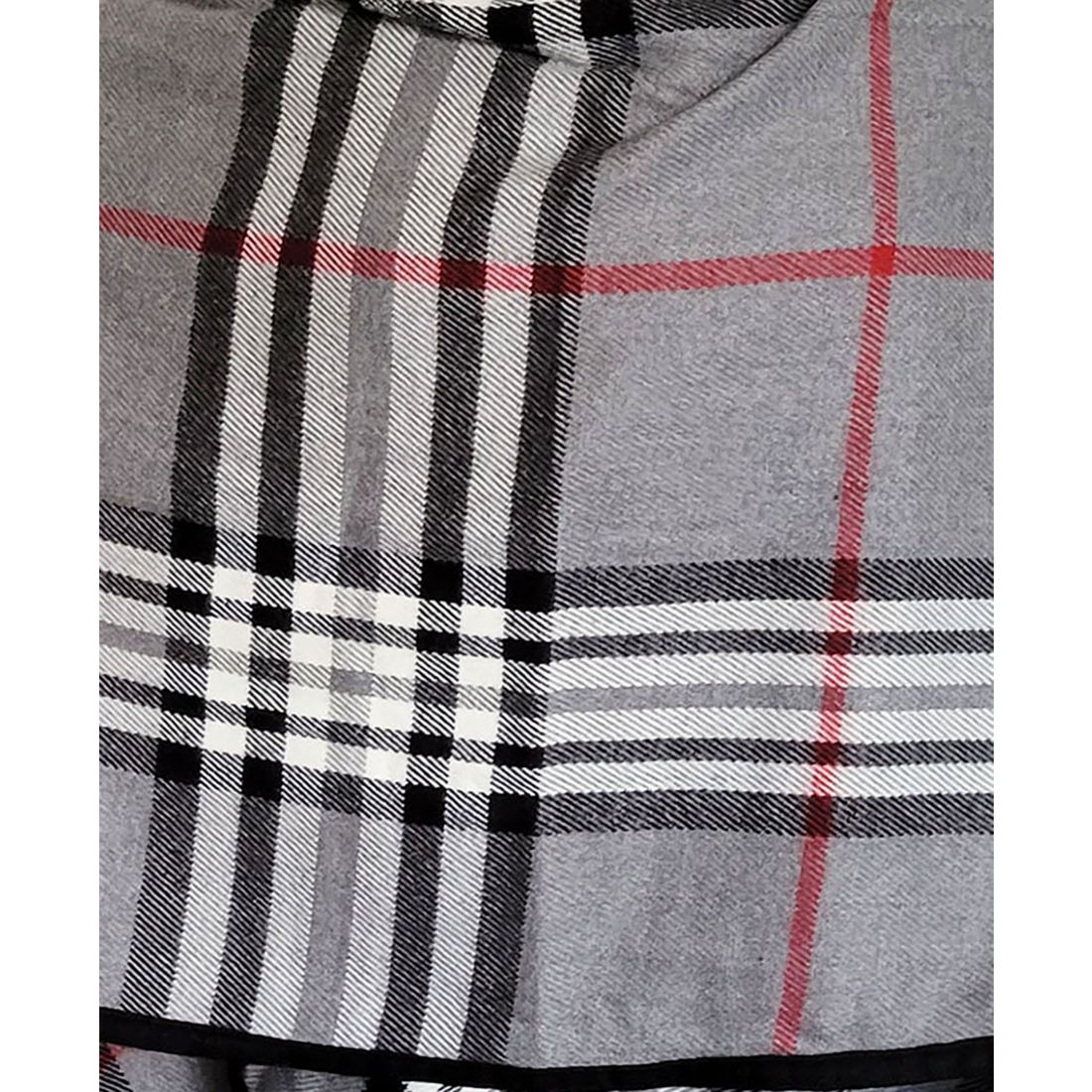 Fraas Women's Solid Border Plaid Rounded Edge Wrap
