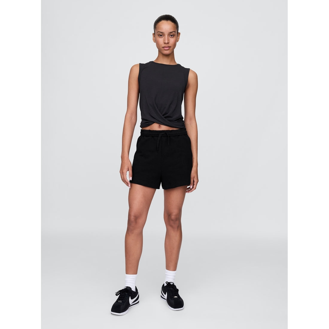 GapFit Breathe Twist-Front Tank Top