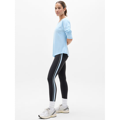 Women's Move With Ease Top