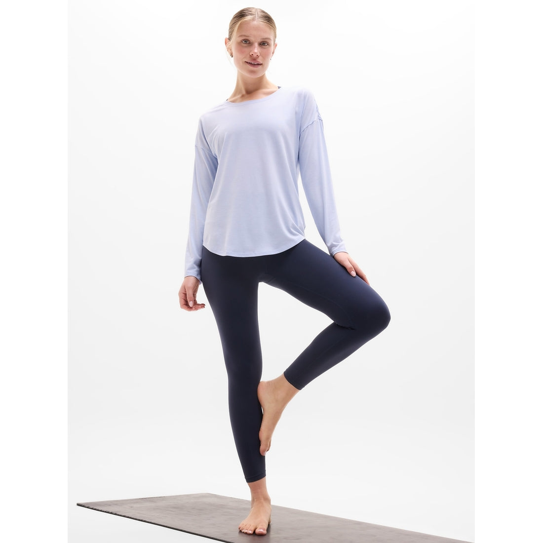 Women's Move With Ease Top