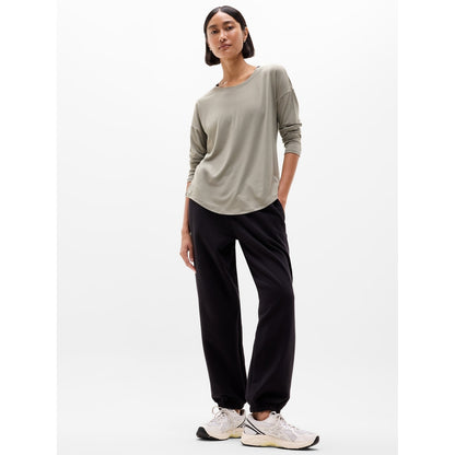 Women's Move With Ease Top