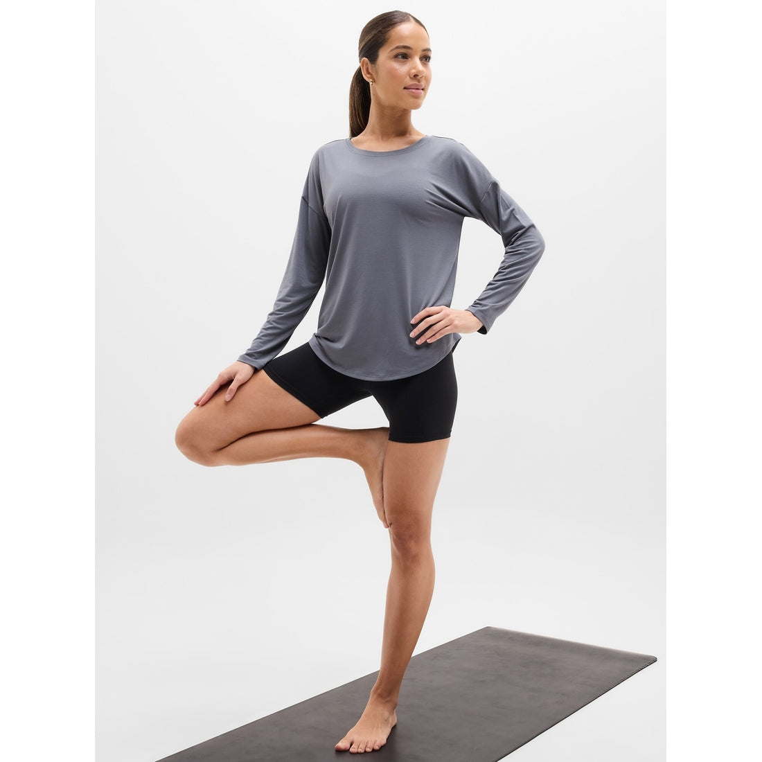 Women's Move With Ease Top