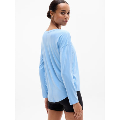 Women's Move With Ease Top