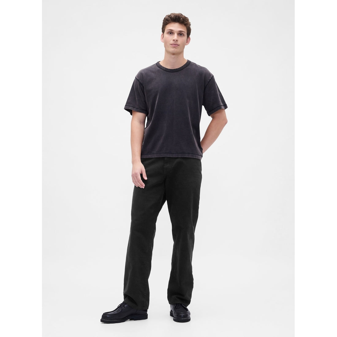 Women's Relaxed Straight Jeans