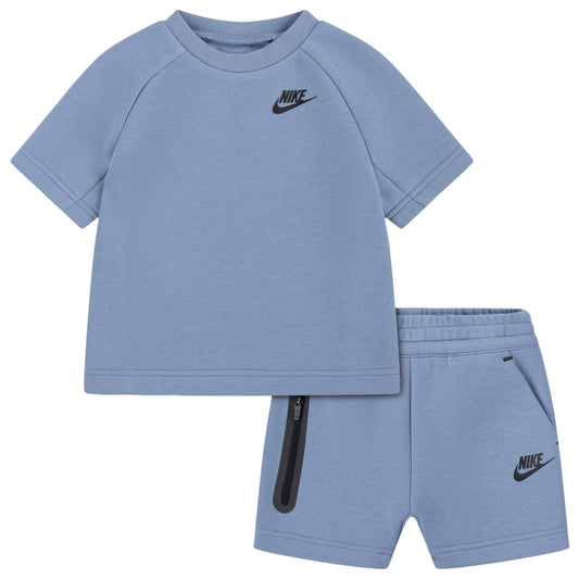 Boys Nike Tech Fleece T-Shirt Set