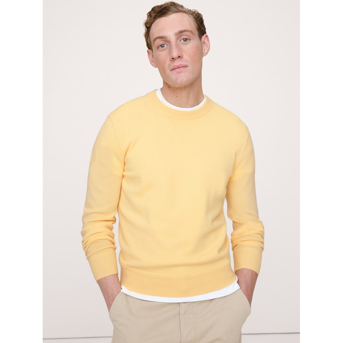 Men's Cashmere Crew-Neck Sweater