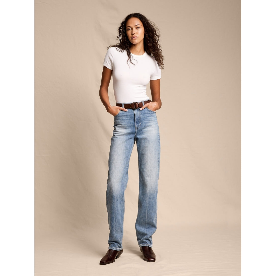 Women's High-Rise 90S Straight Jean