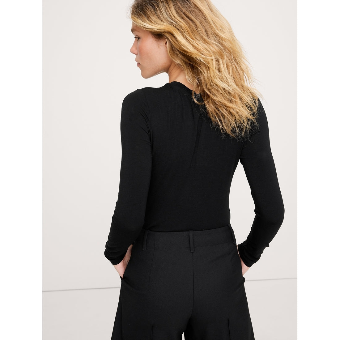 Women's Luxe Wool-Blend Crew-Neck T-Shirt