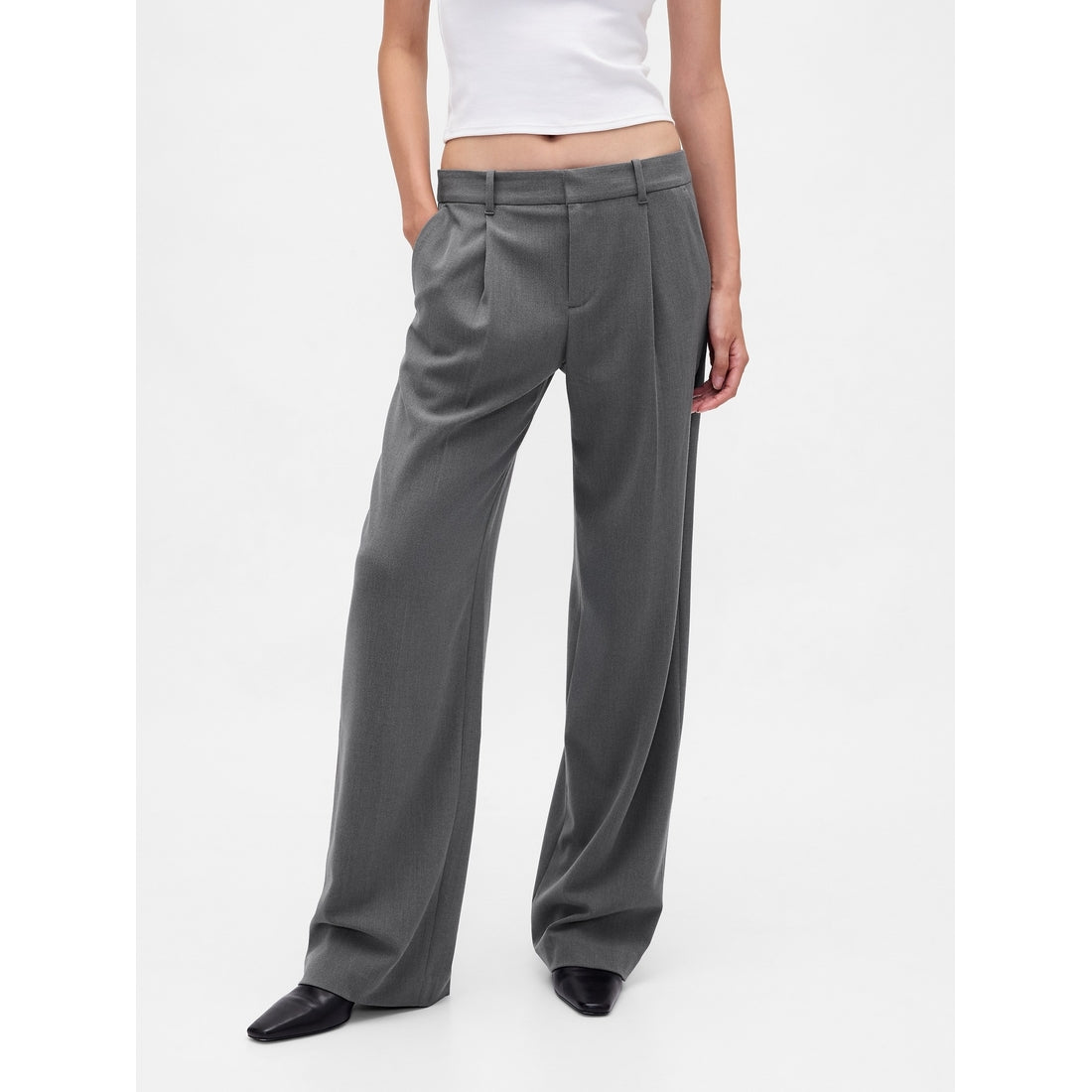 Women's 365 Low Rise Pleated Wide-Leg Trousers