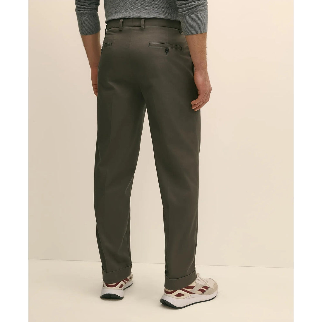 Pleated Traditional Fit Cotton Advantage Chino Pants