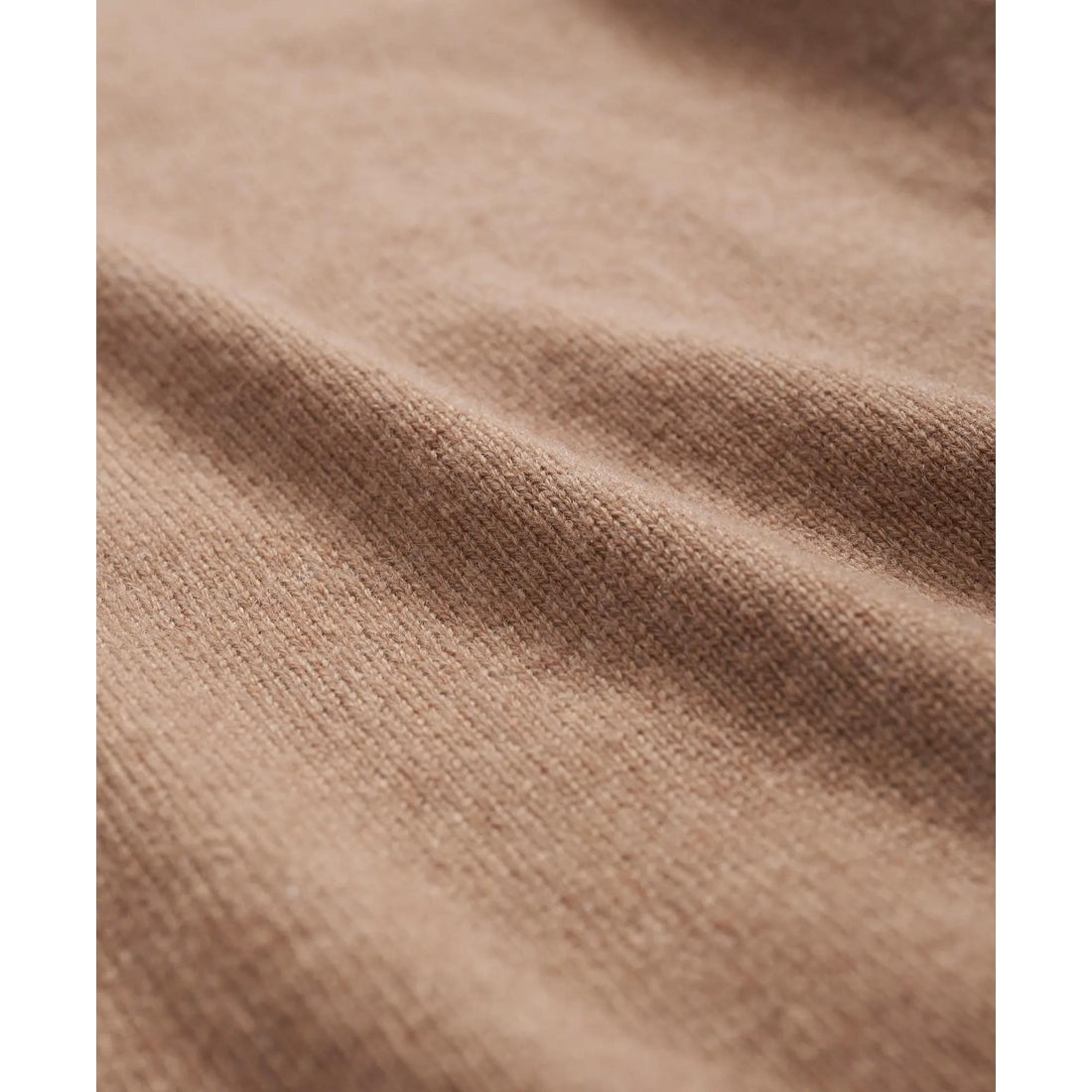 3-Ply Cashmere Crewneck Saddle Shoulder Sweater