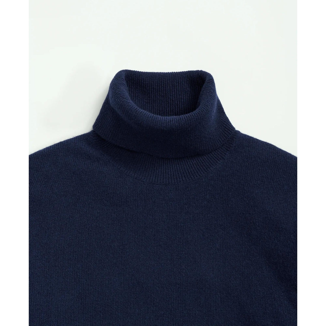 3-Ply Cashmere Turtleneck Sweater