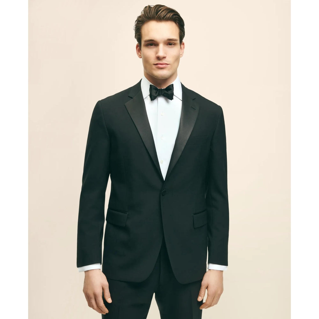 Classic Fit Wool 1818 Tuxedo