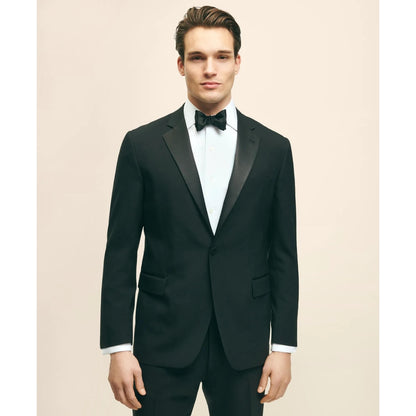 Classic Fit Wool 1818 Tuxedo