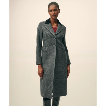 Chesterfield Coat in Wool Blend