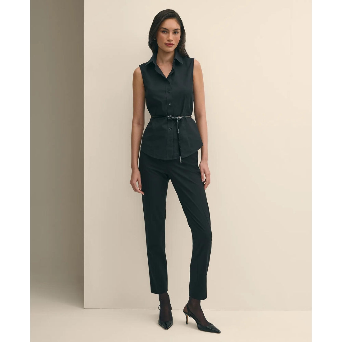 The Essentials Brooks Brothers Stretch Wool Slim Crop Pants