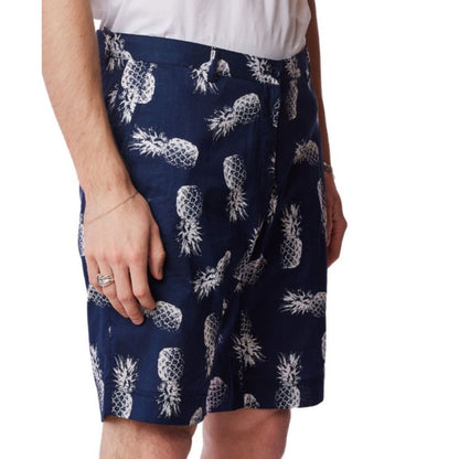 Paisley & Gray Men's Felix Slim Fit Pineapple Print 8-1/2" Shorts