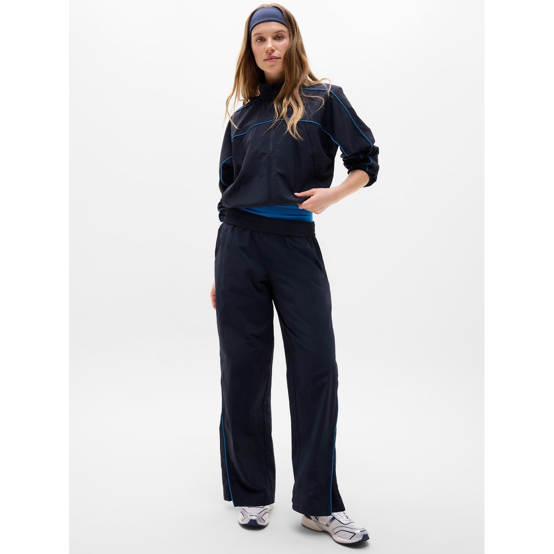 Women's On The Move Track Jacket