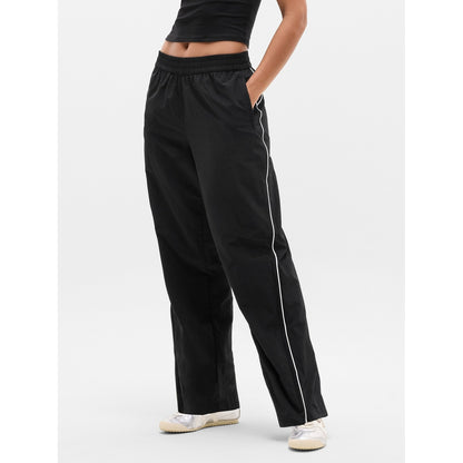 Women's On The Move Mid Rise Track Pant
