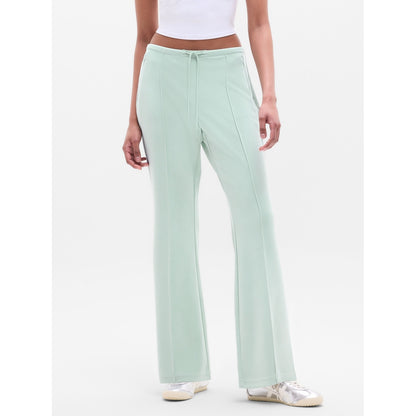 Women's Seasoft Pintuck Mid Rise Flare Pant