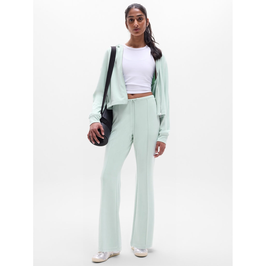 Women's Seasoft Pintuck Mid Rise Flare Pant