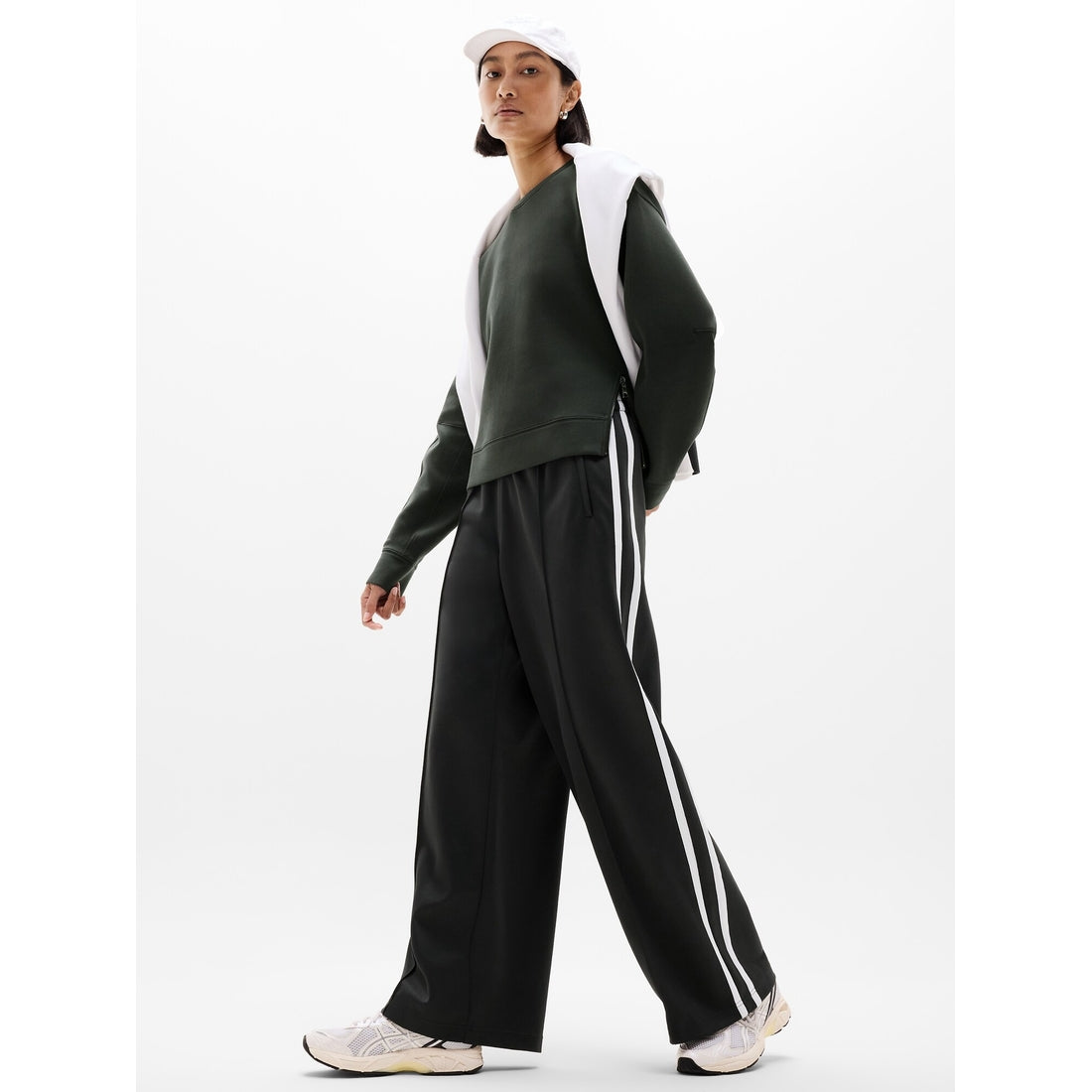 Women's Form Knit Crew Sweatshirt